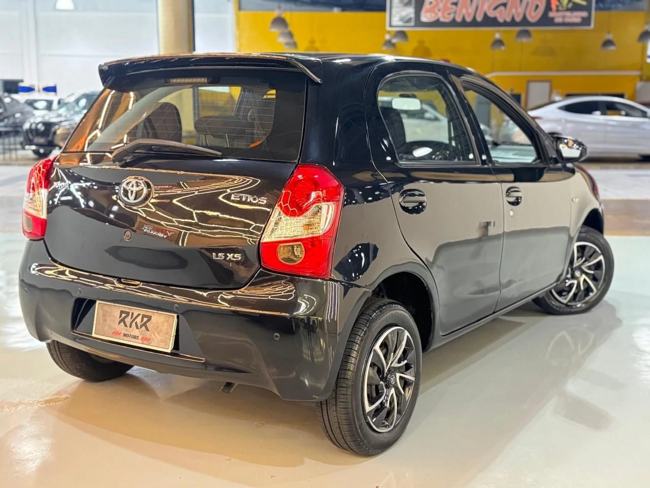 TOYOTA ETIOS