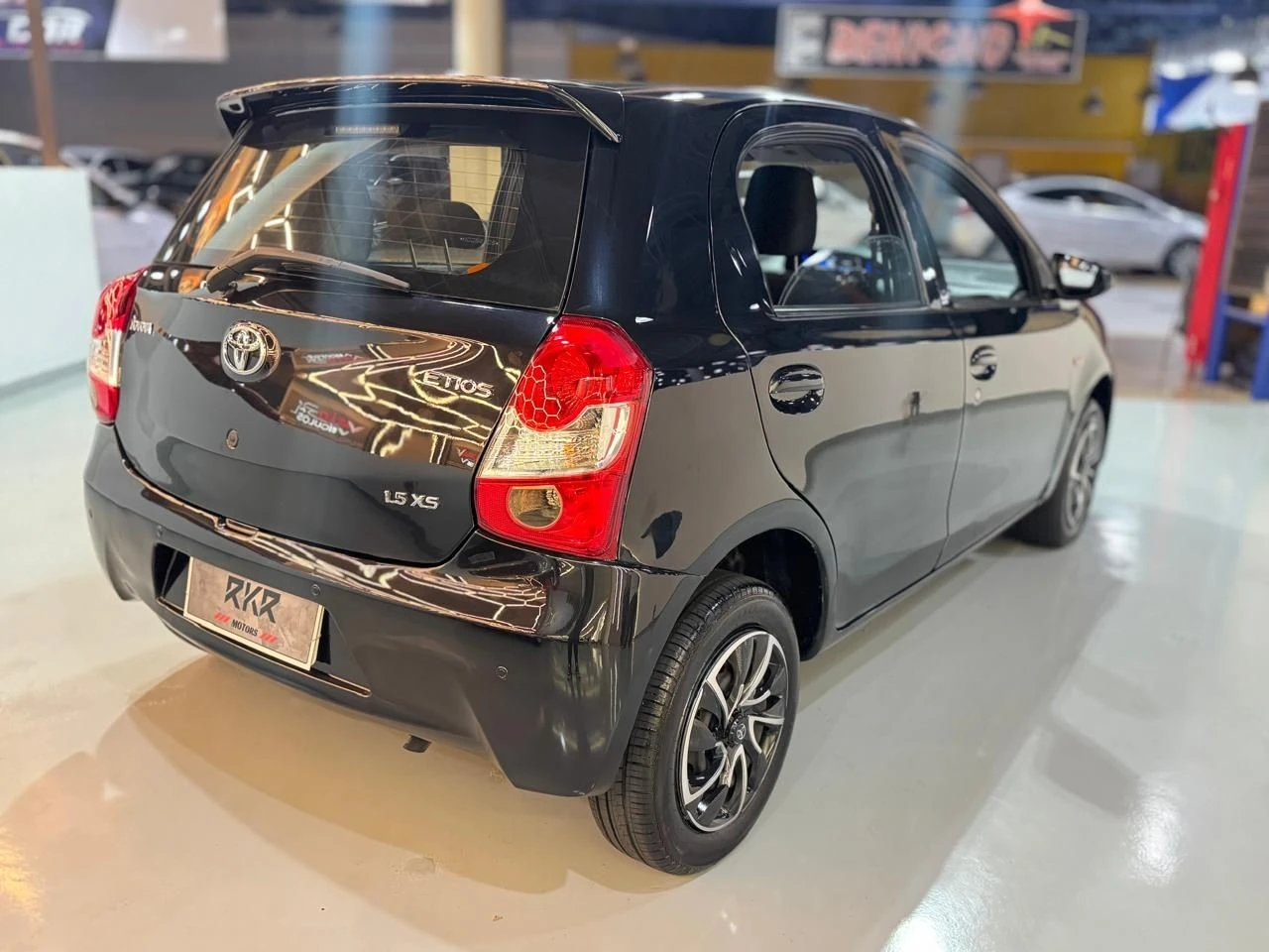 TOYOTA ETIOS
