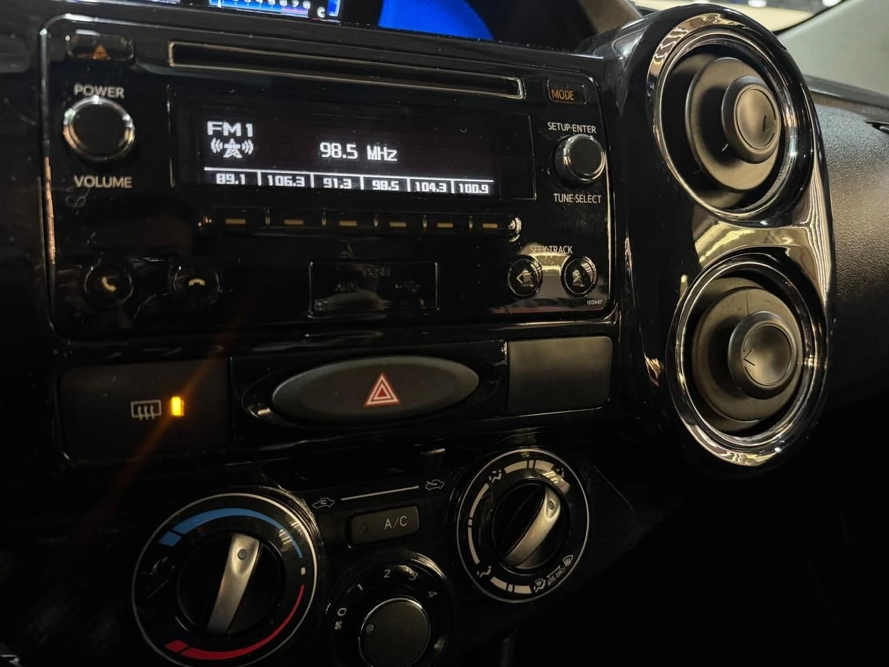 TOYOTA ETIOS