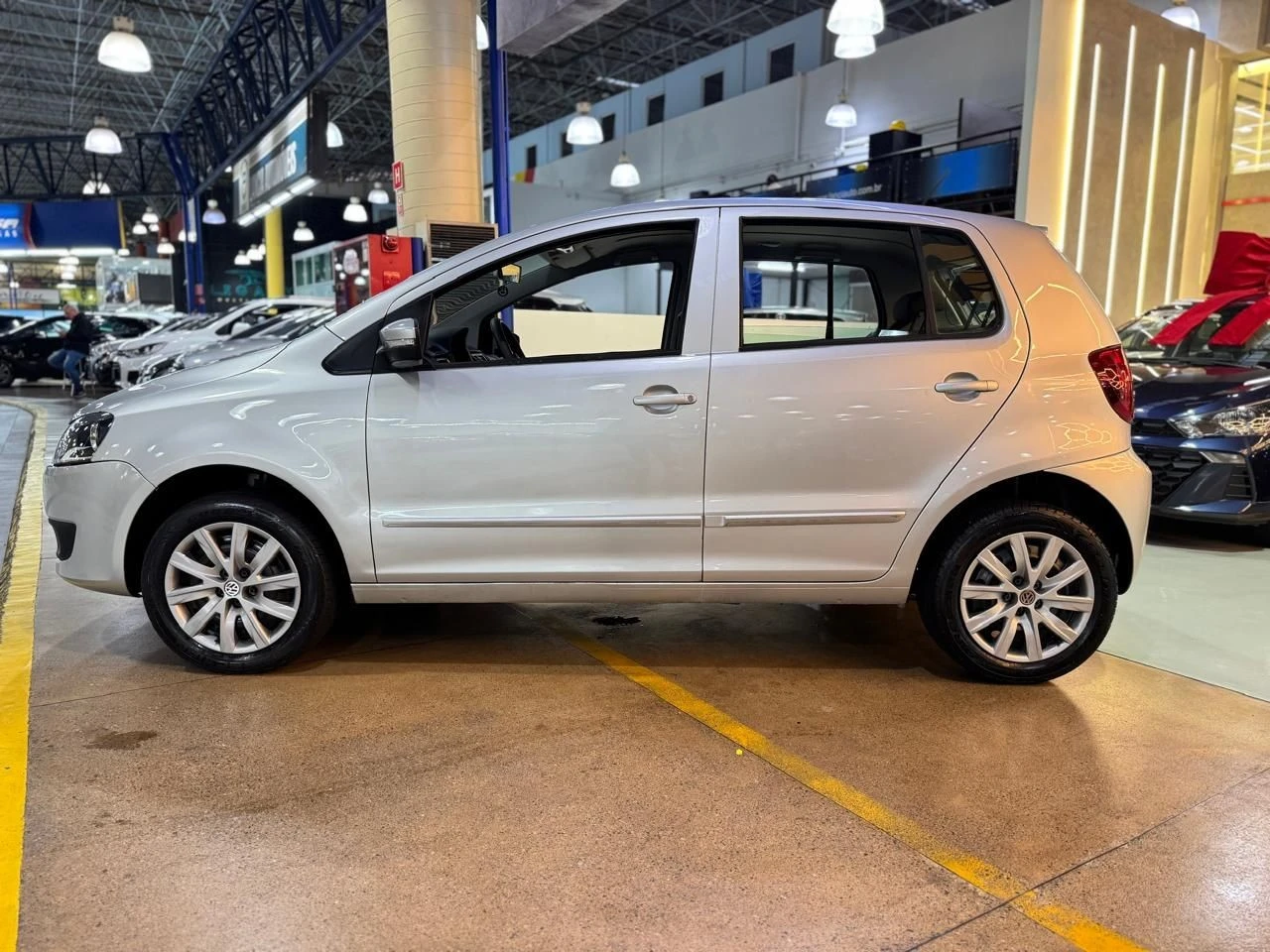 VOLKSWAGEN FOX