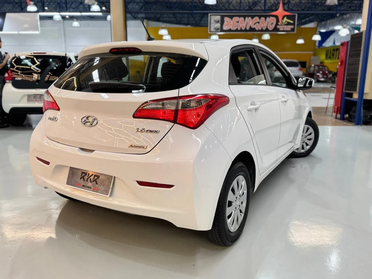 HYUNDAI HB20