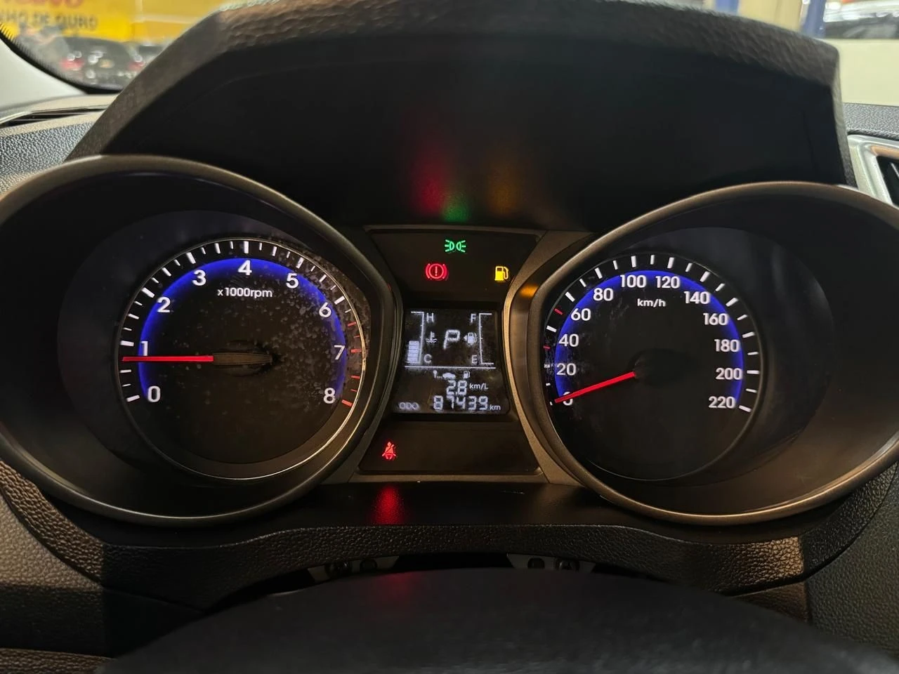HYUNDAI HB20
