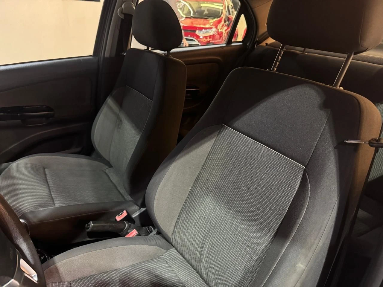VOLKSWAGEN VOYAGE