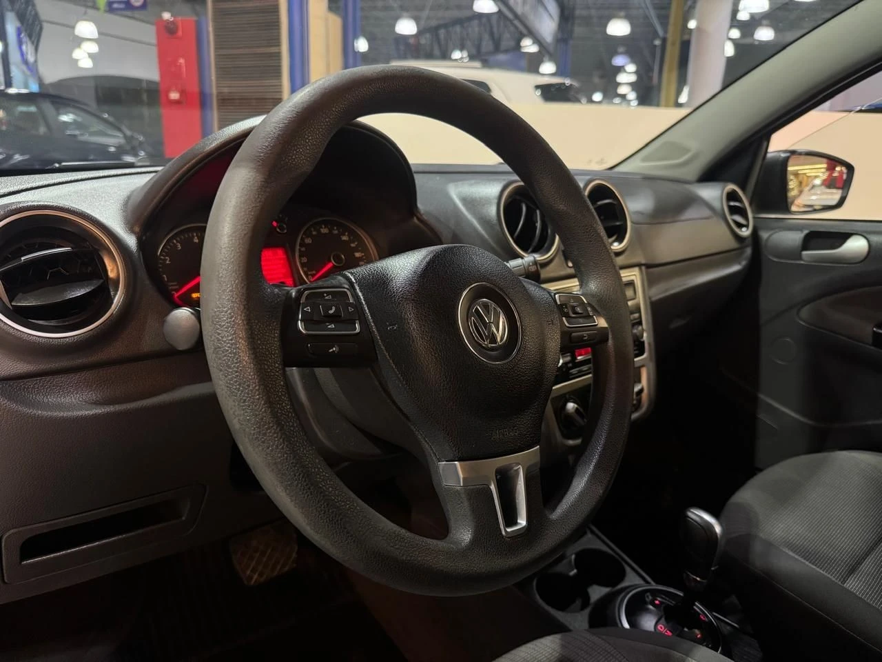 VOLKSWAGEN VOYAGE