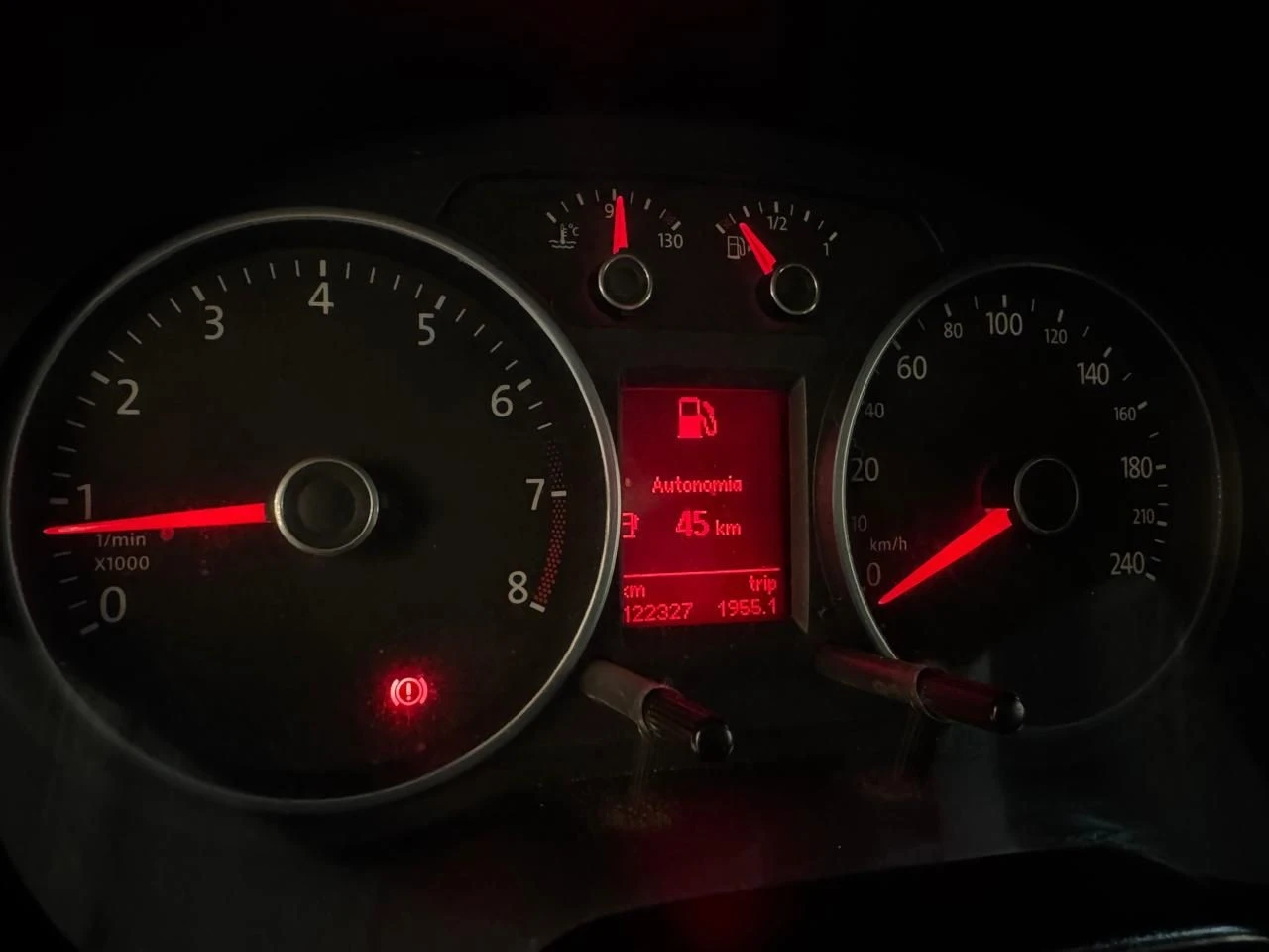 VOLKSWAGEN VOYAGE