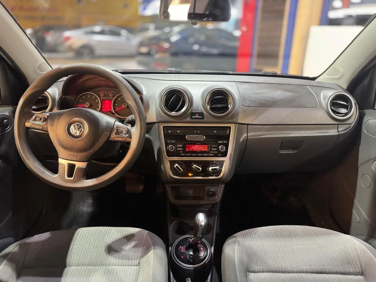VOLKSWAGEN VOYAGE