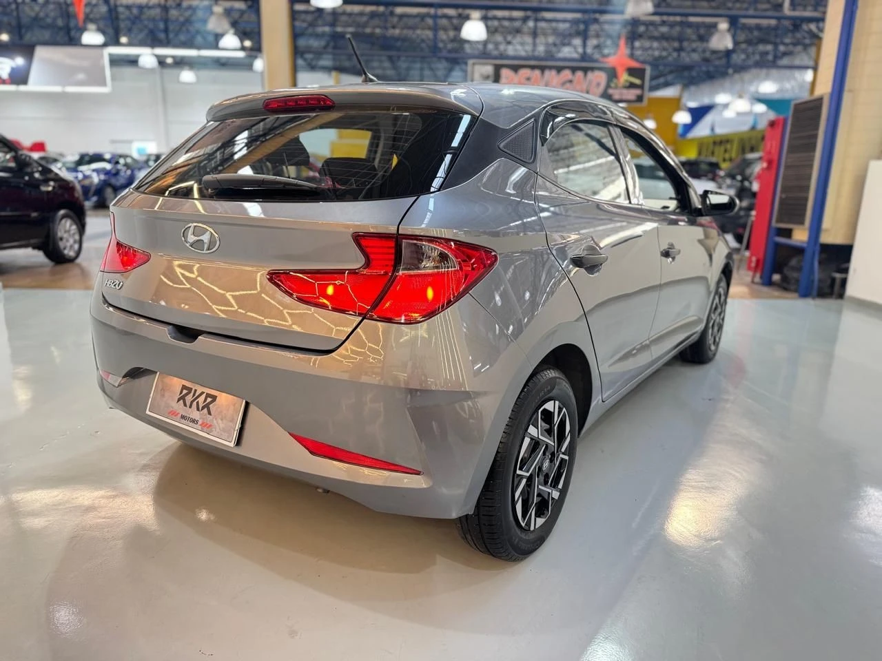 HYUNDAI HB20
