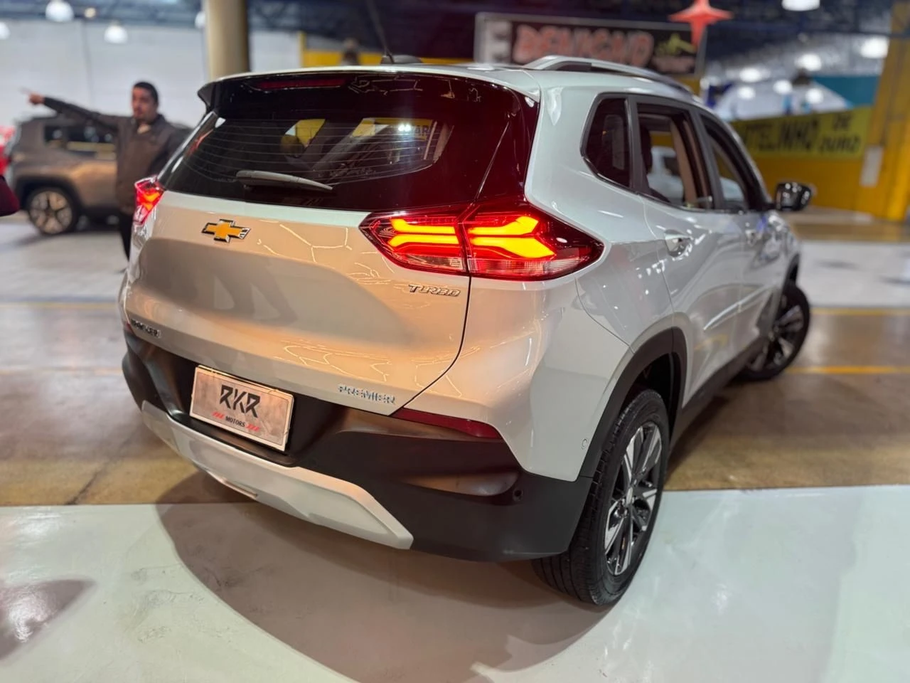 CHEVROLET TRACKER