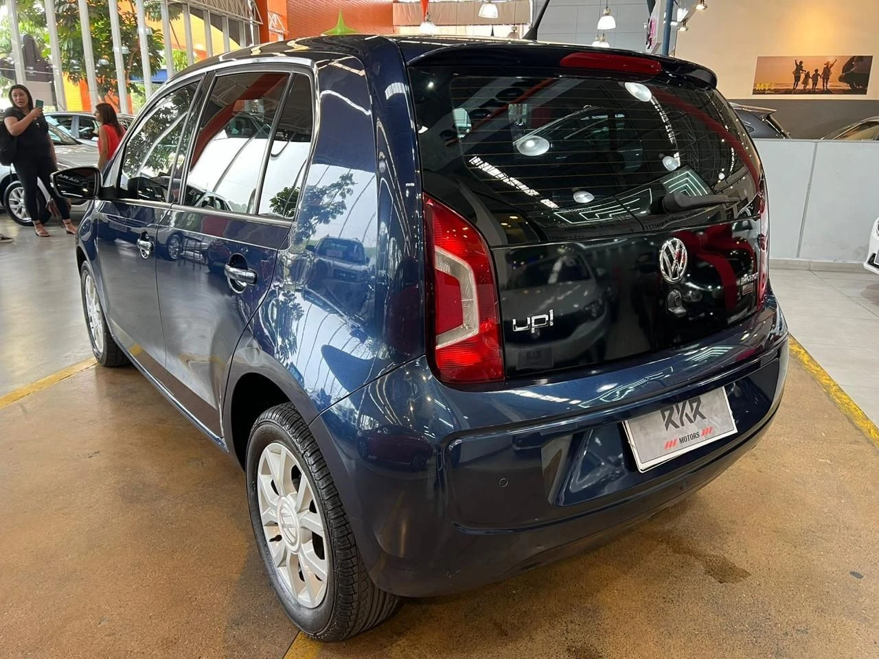 VOLKSWAGEN UP