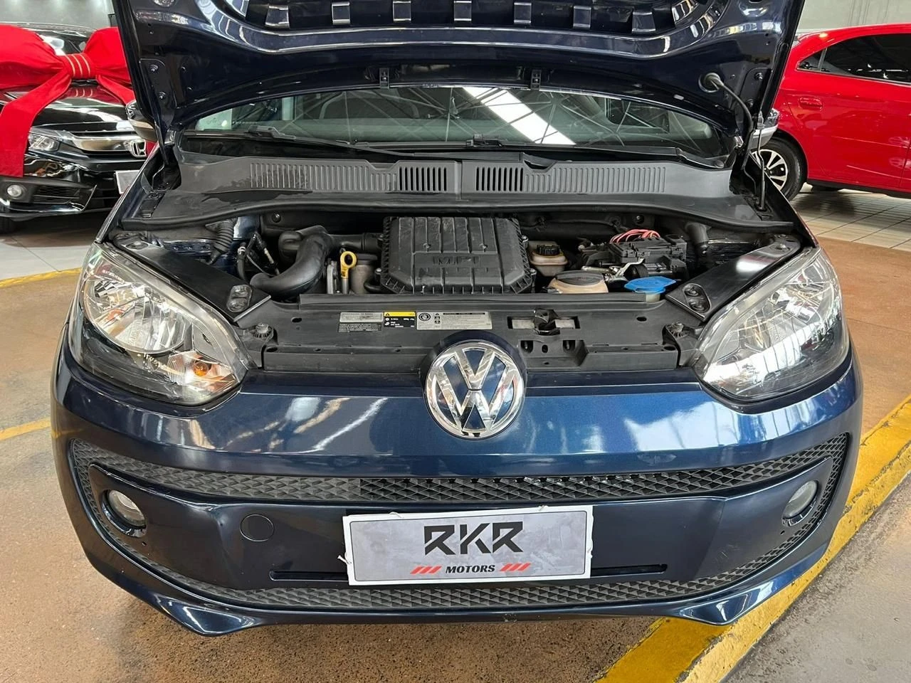 VOLKSWAGEN UP