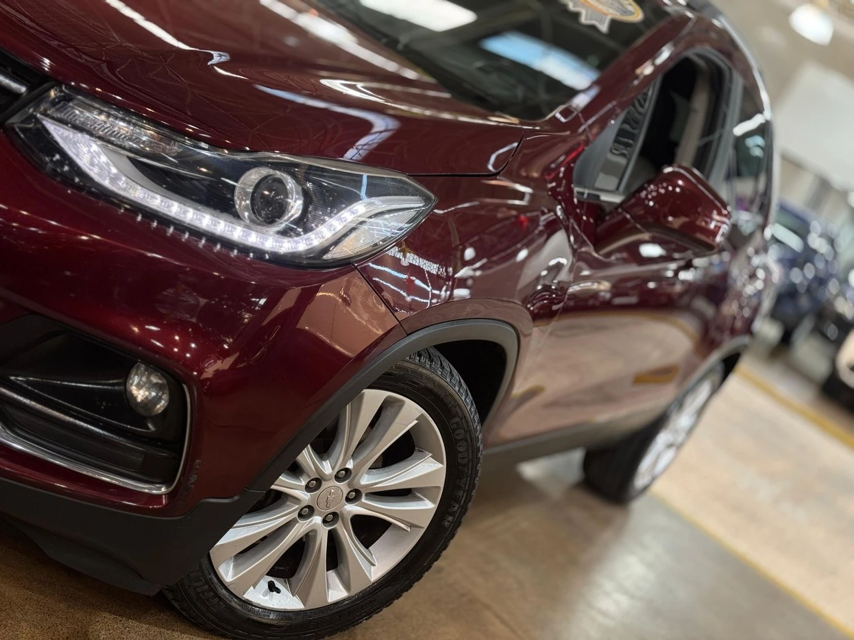 CHEVROLET TRACKER