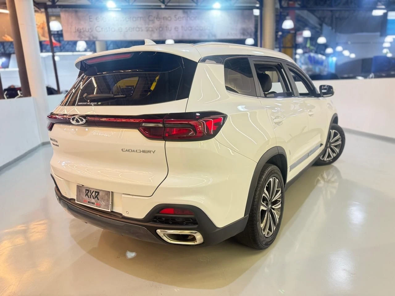 CHERY TIGGO 8