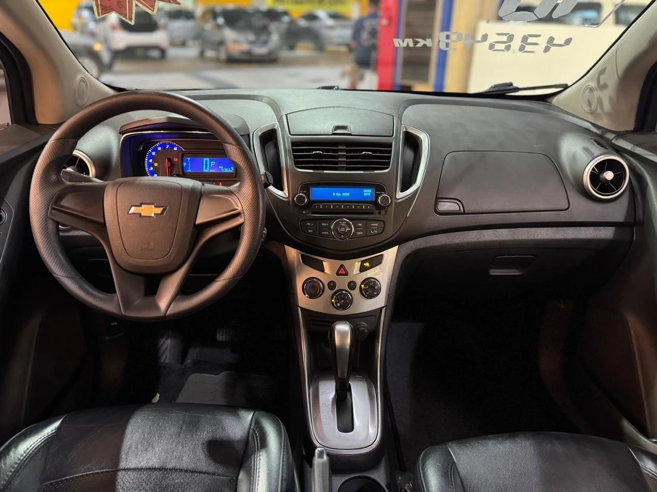 CHEVROLET TRACKER