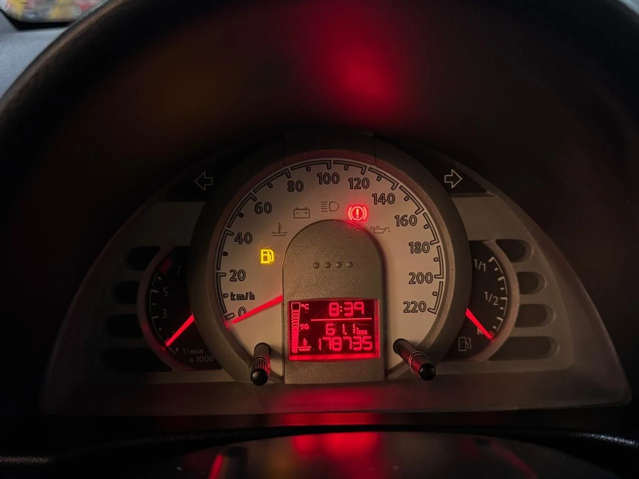 VOLKSWAGEN SPACEFOX