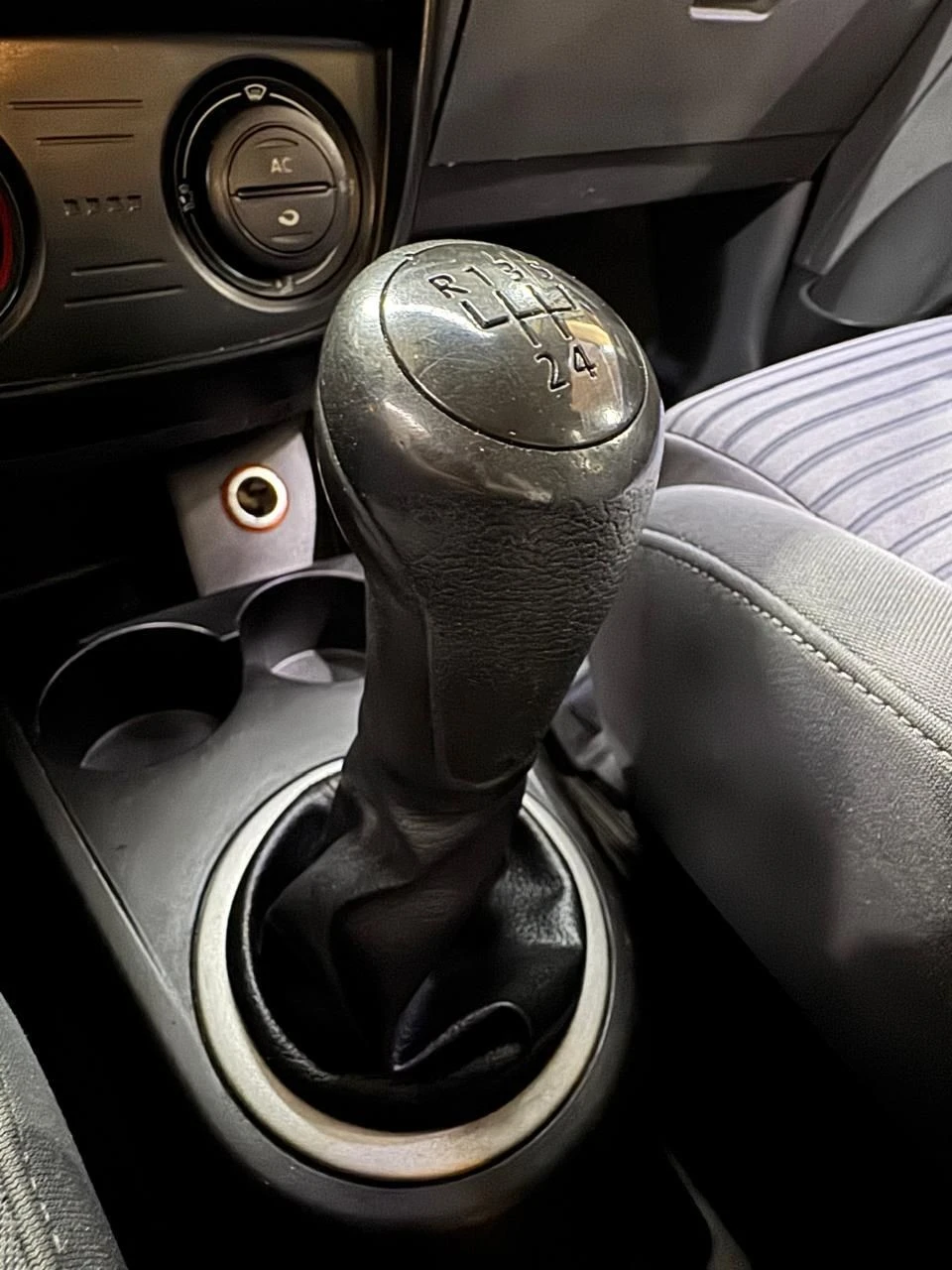 VOLKSWAGEN SPACEFOX