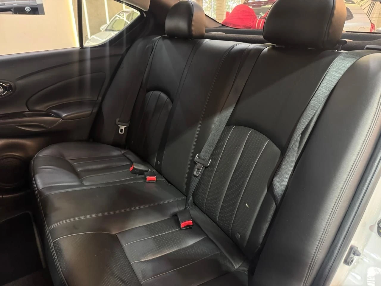 NISSAN VERSA