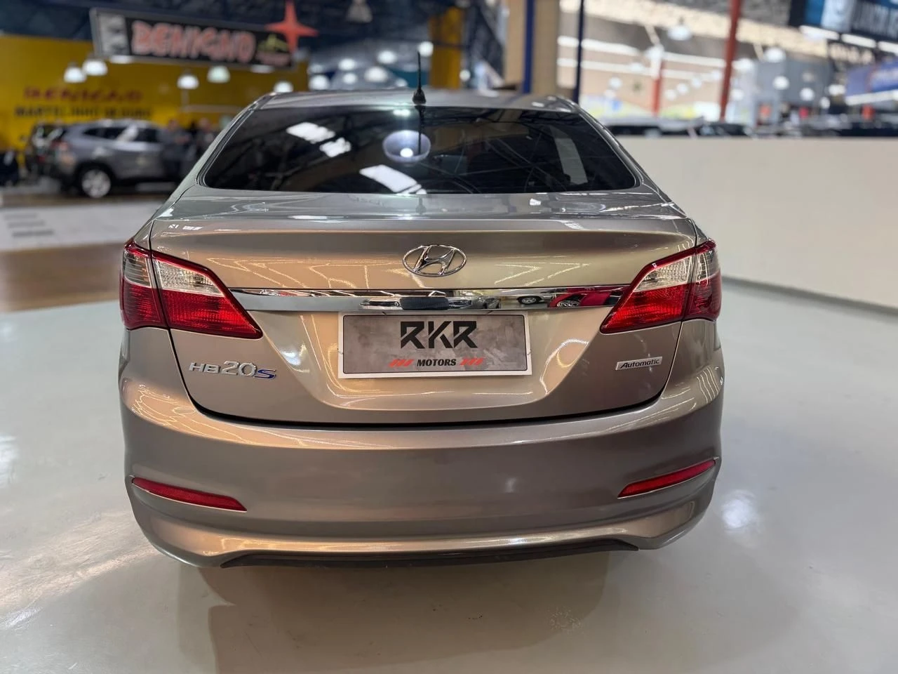 HYUNDAI HB20S
