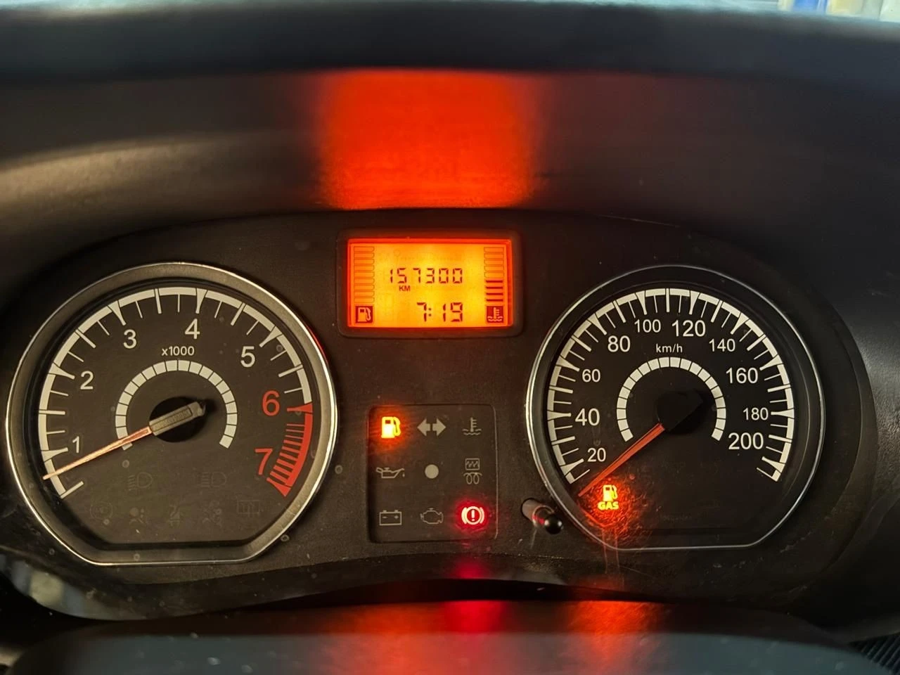RENAULT LOGAN