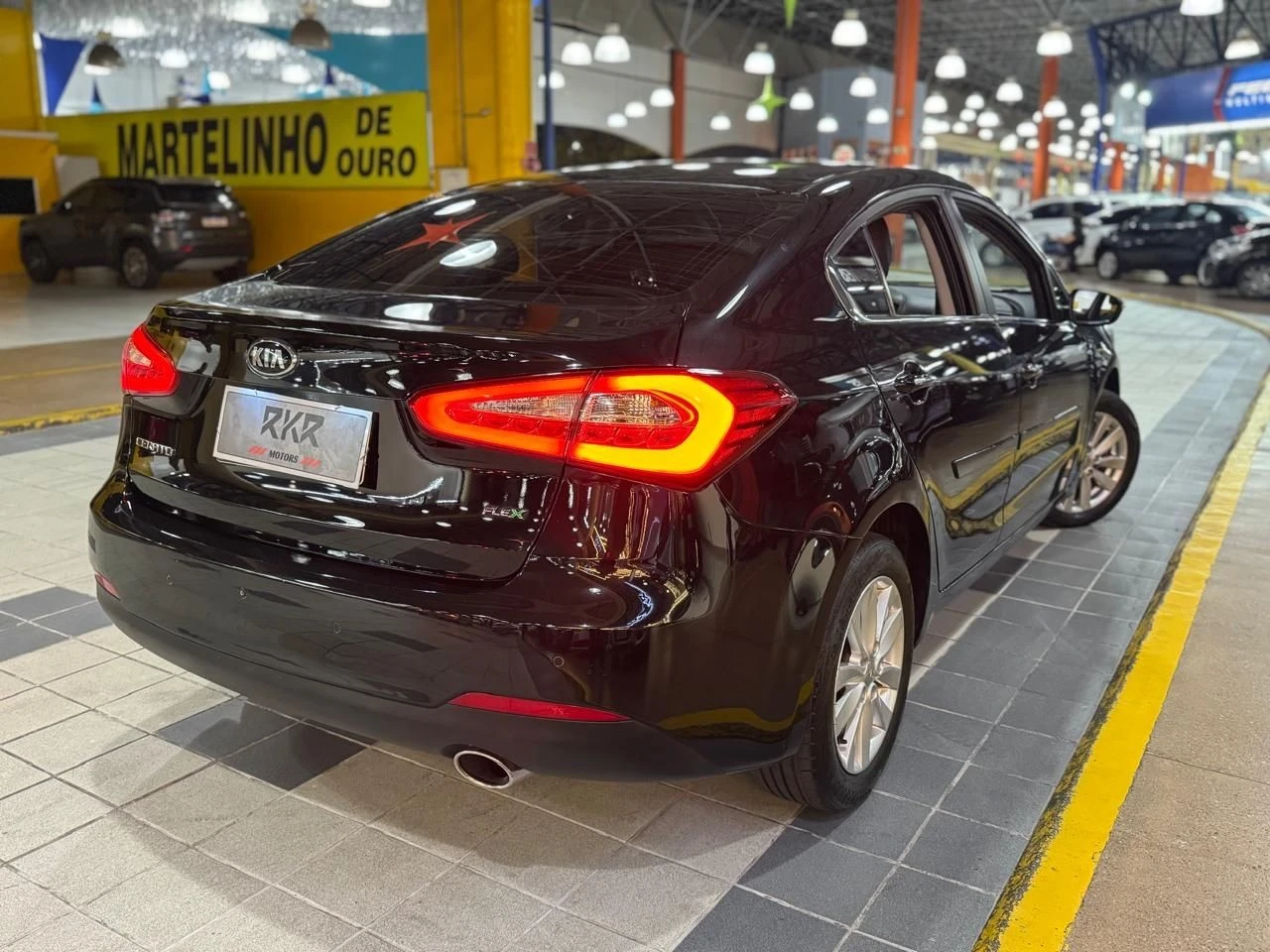 KIA CERATO