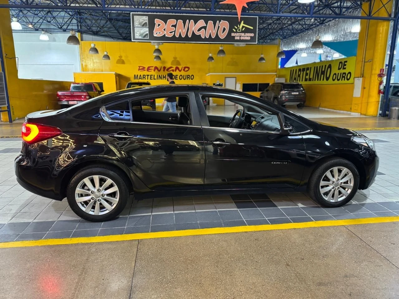 KIA CERATO