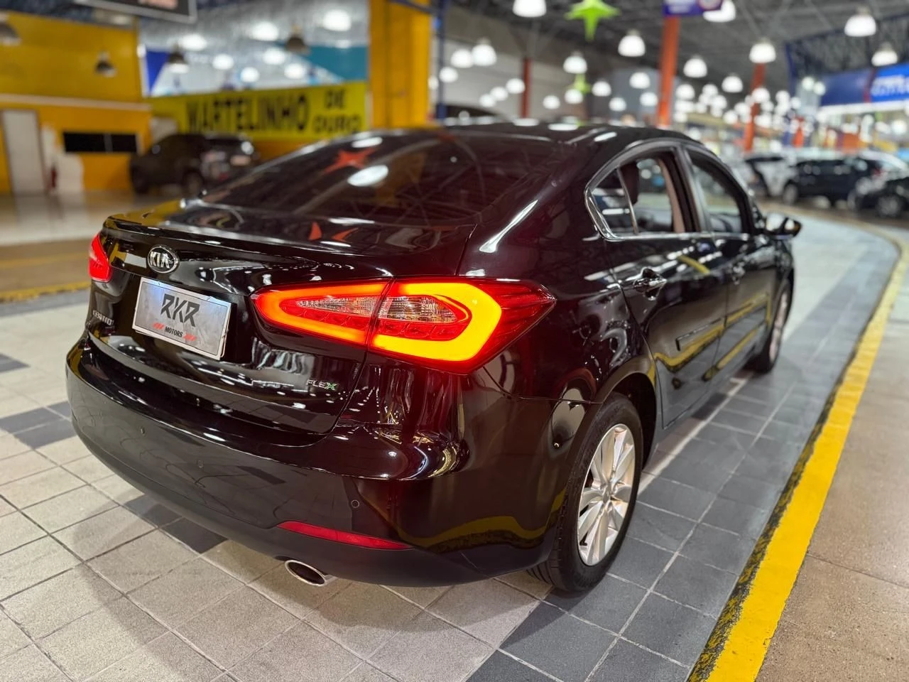 KIA CERATO