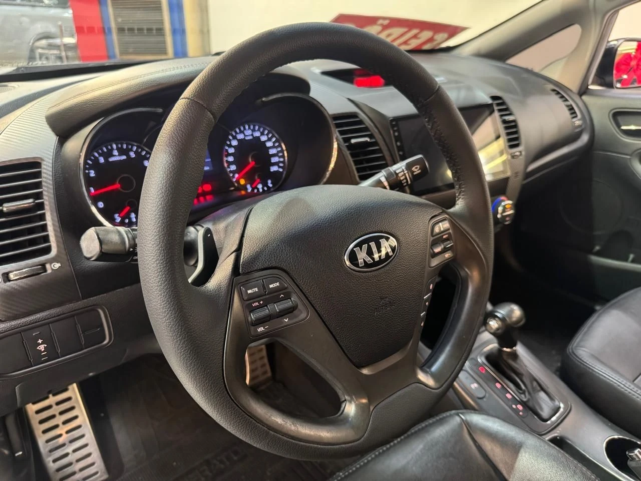 KIA CERATO