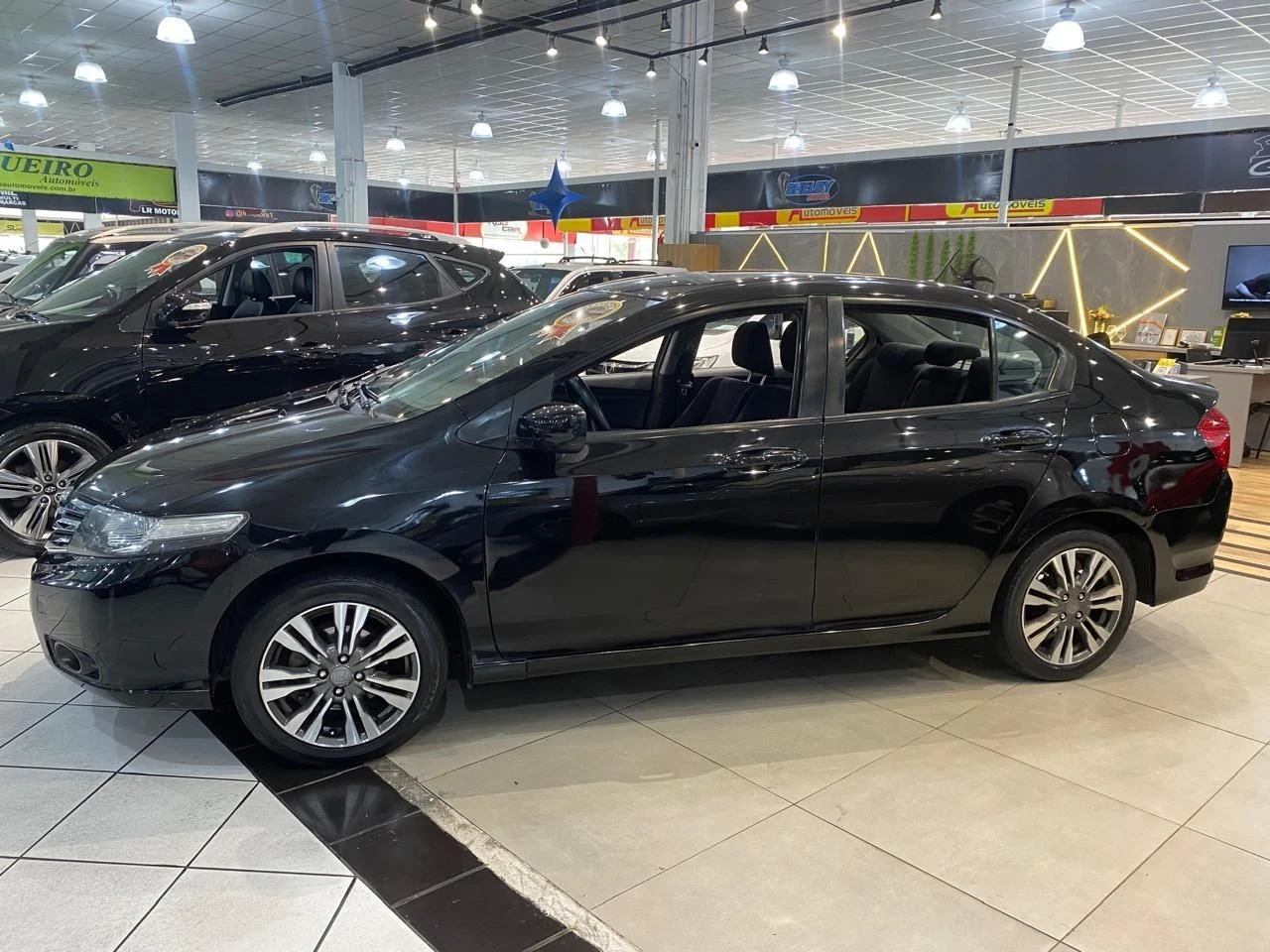 HONDA CITY