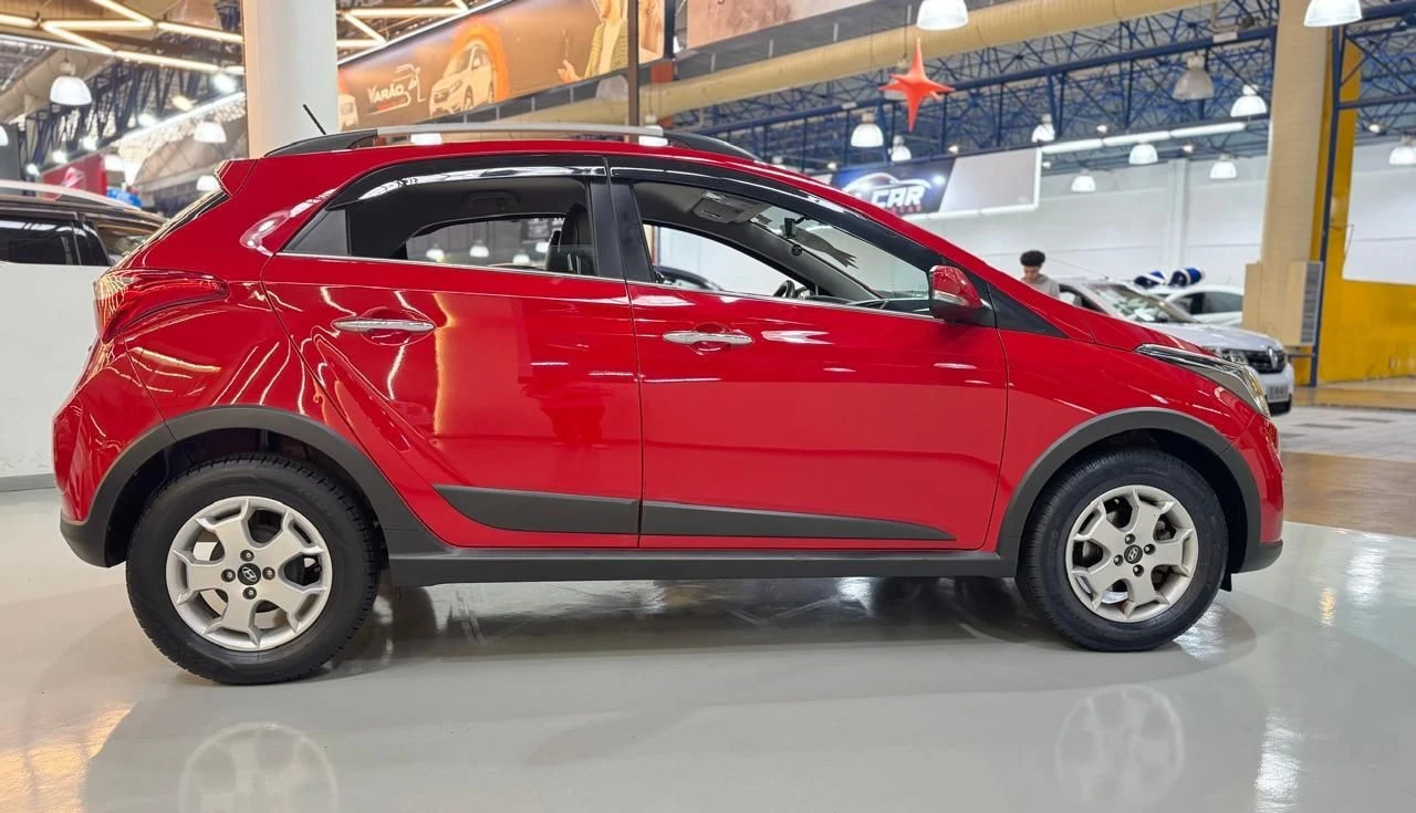 HYUNDAI HB20X