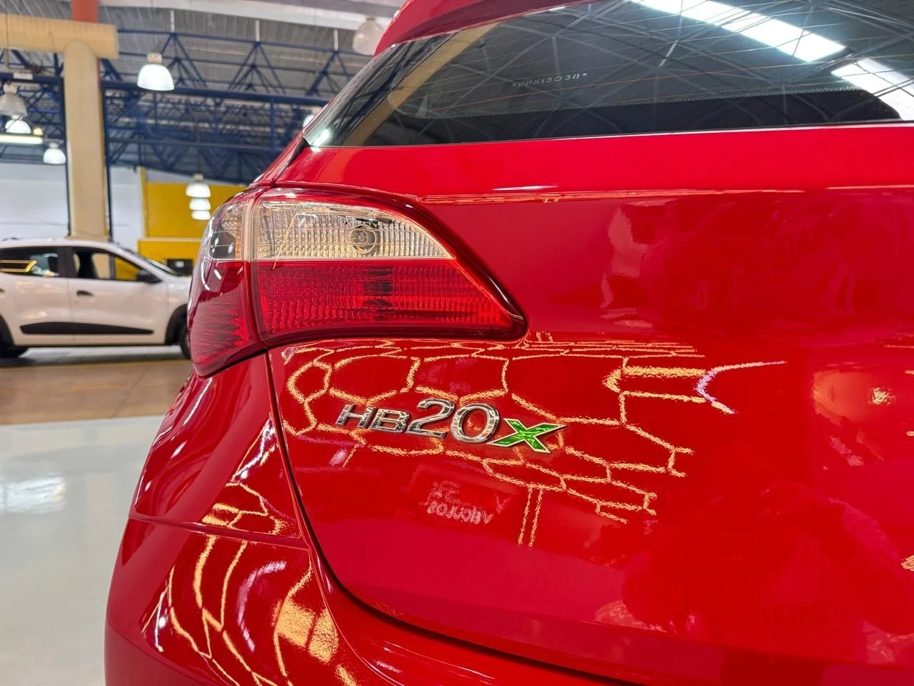 HYUNDAI HB20X