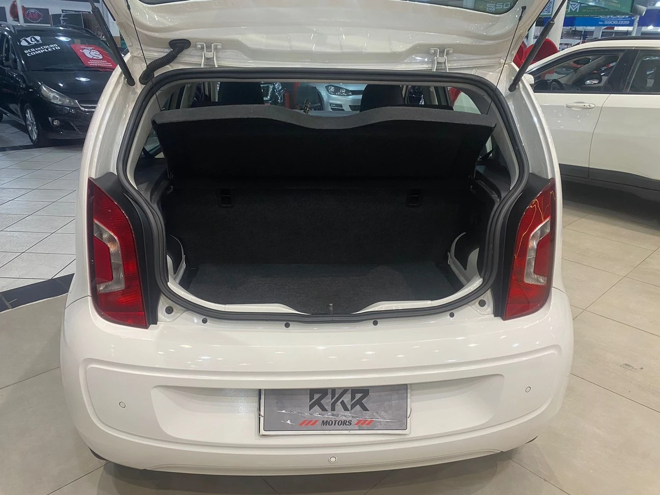 VOLKSWAGEN UP