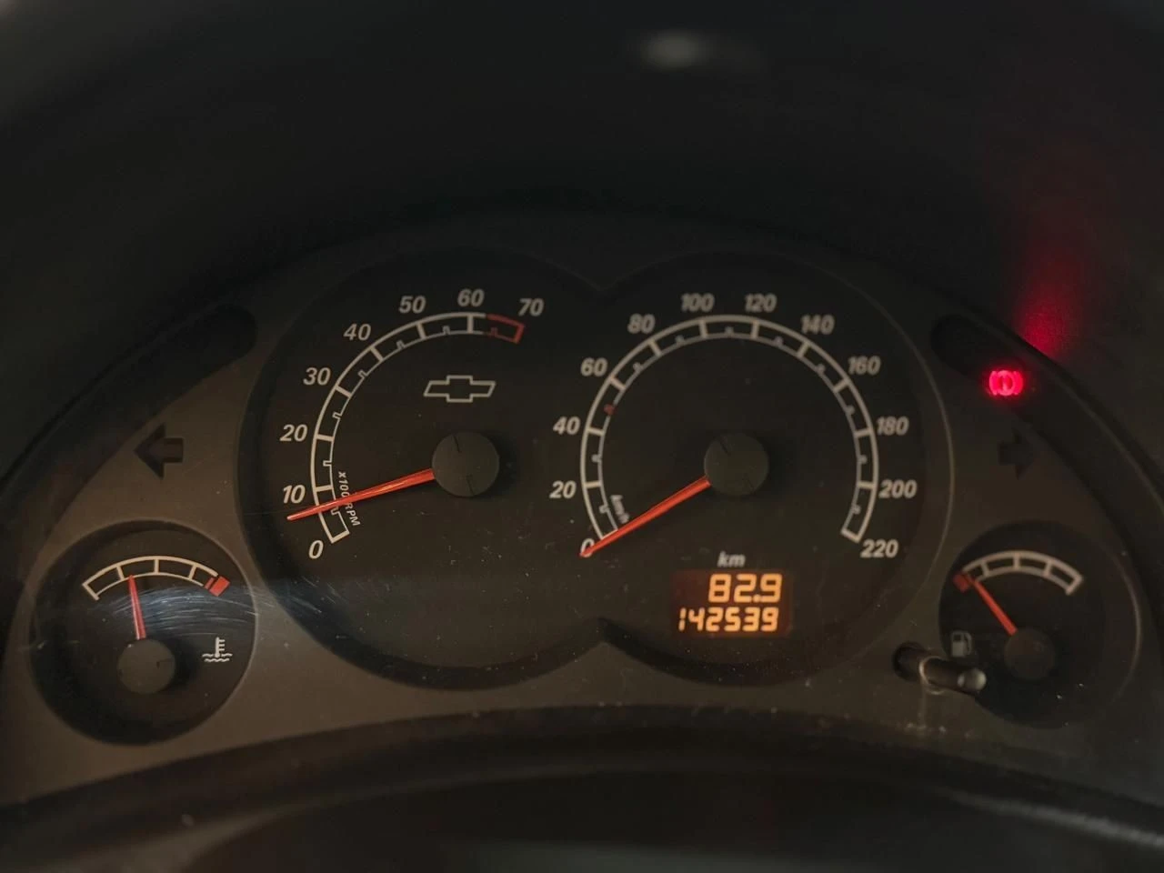 CHEVROLET CORSA