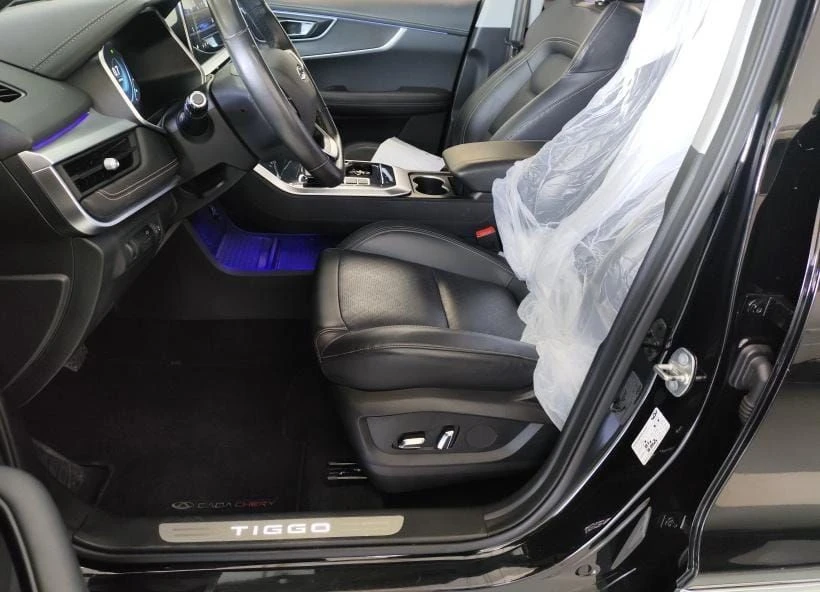CHERY TIGGO 8