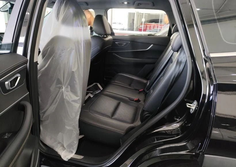 CHERY TIGGO 8