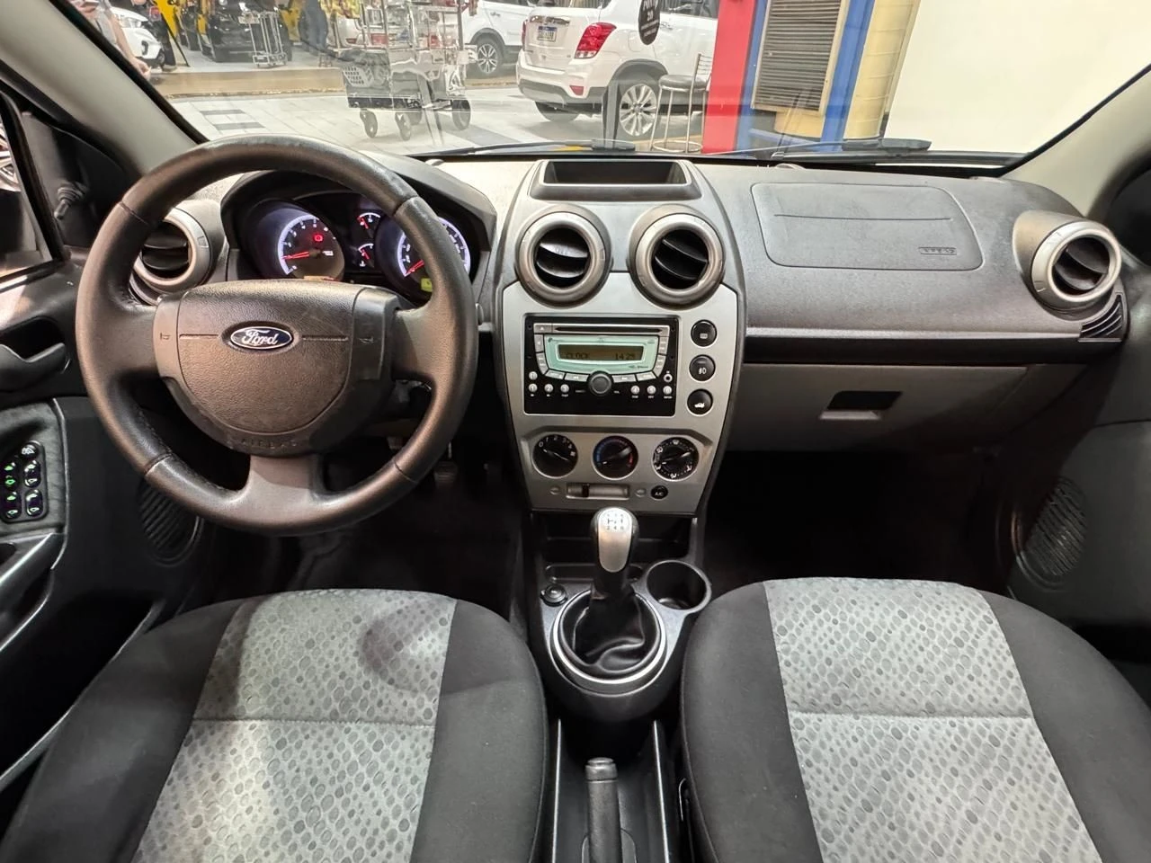 FORD FIESTA