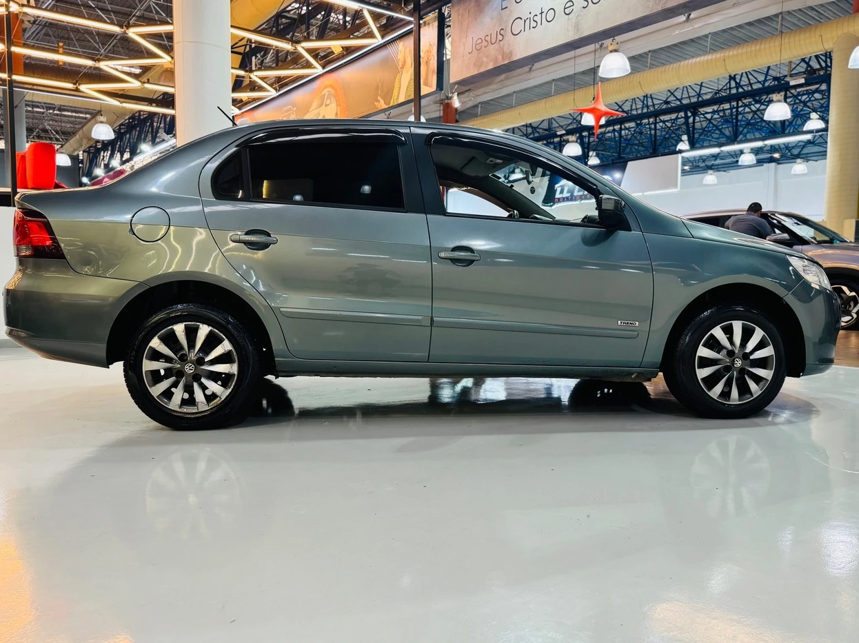VOLKSWAGEN VOYAGE