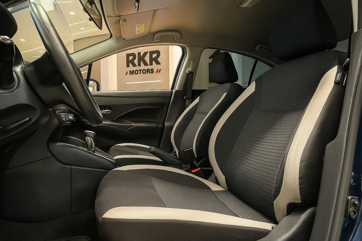 NISSAN VERSA