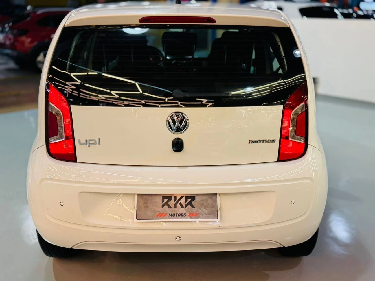 VOLKSWAGEN UP