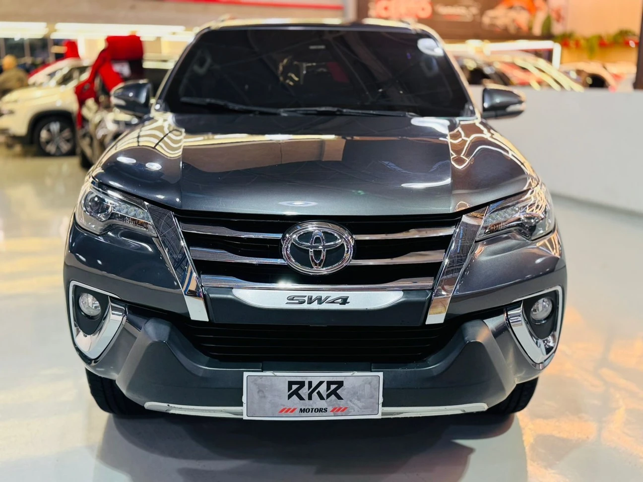 TOYOTA HILUX SW4