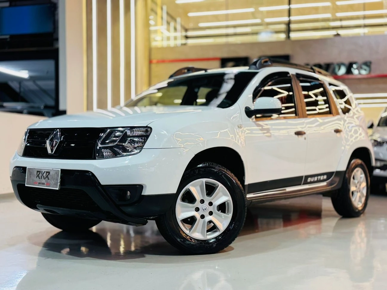 RENAULT DUSTER
