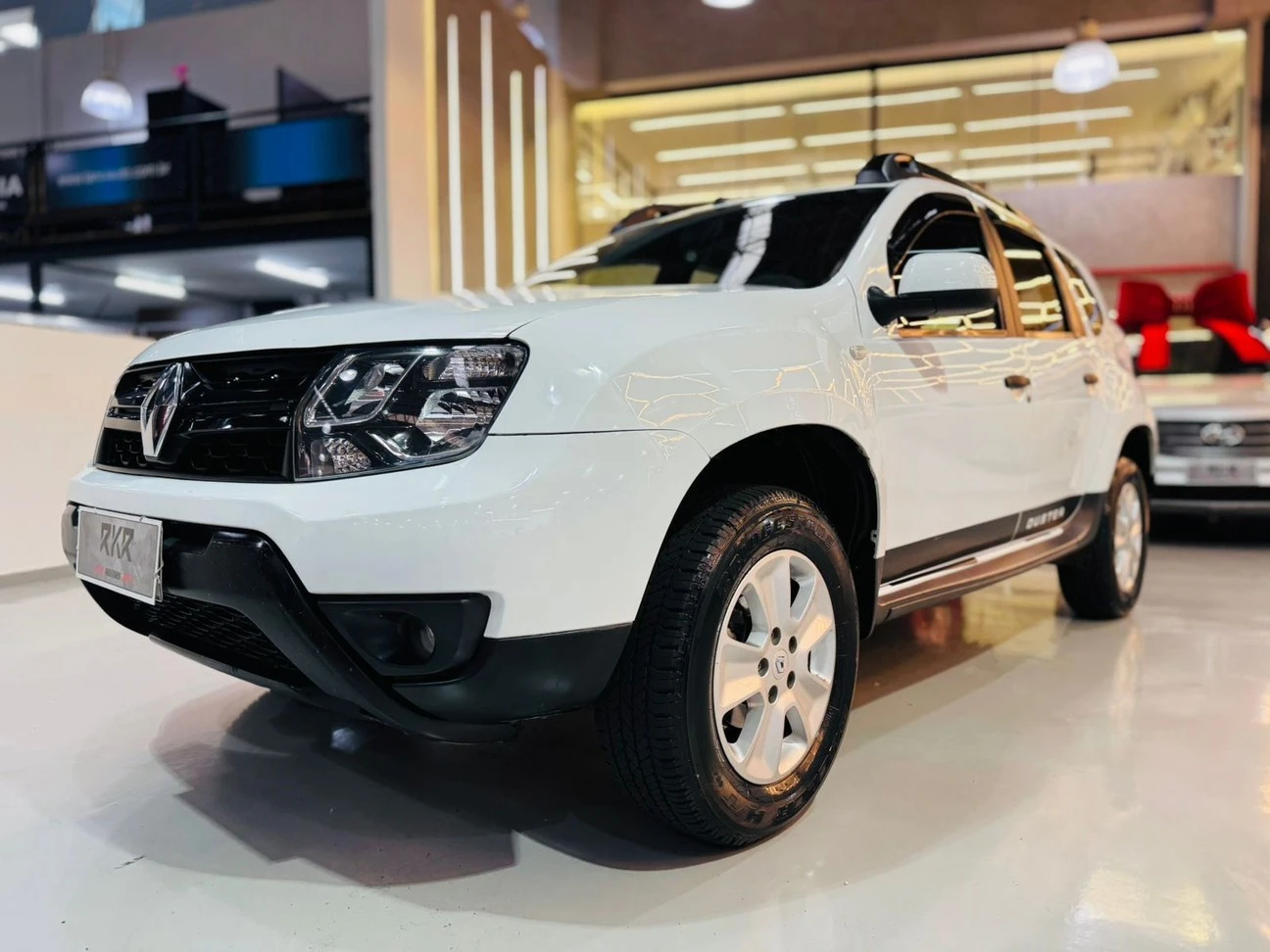 RENAULT DUSTER