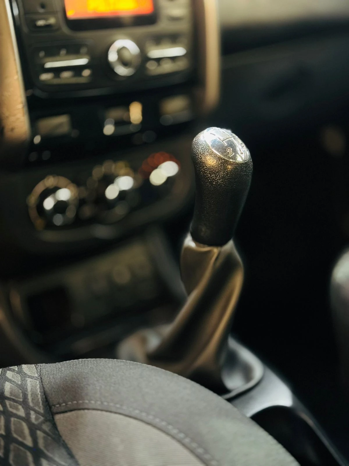 RENAULT DUSTER