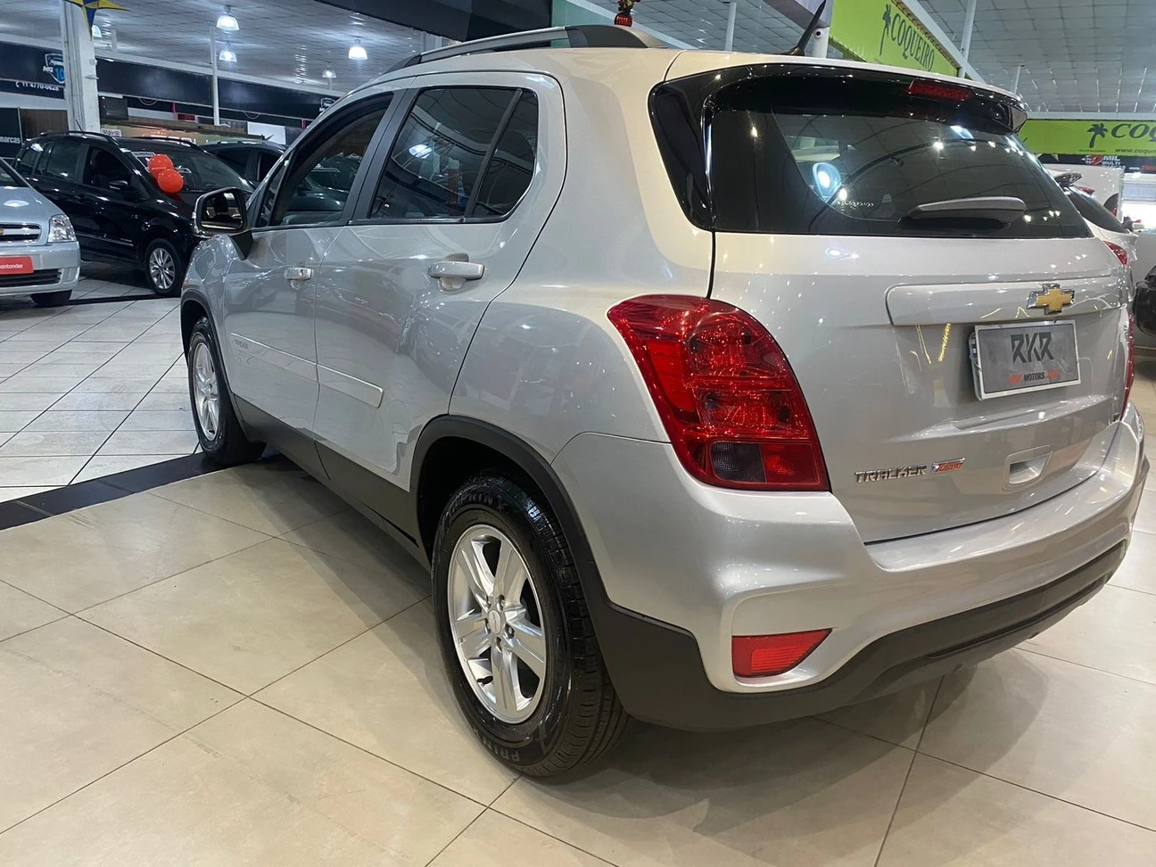 CHEVROLET TRACKER