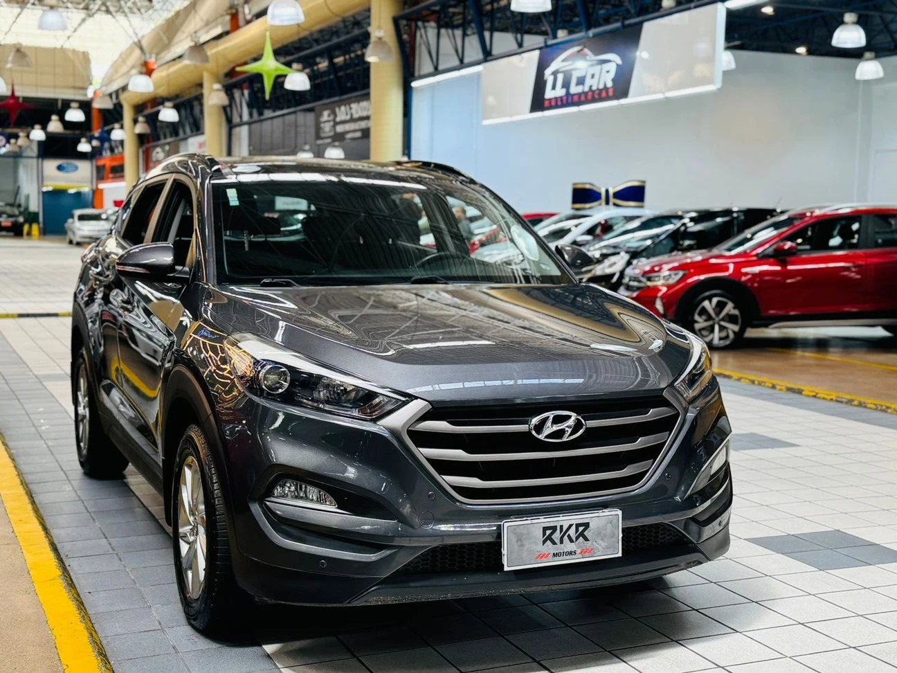 HYUNDAI TUCSON