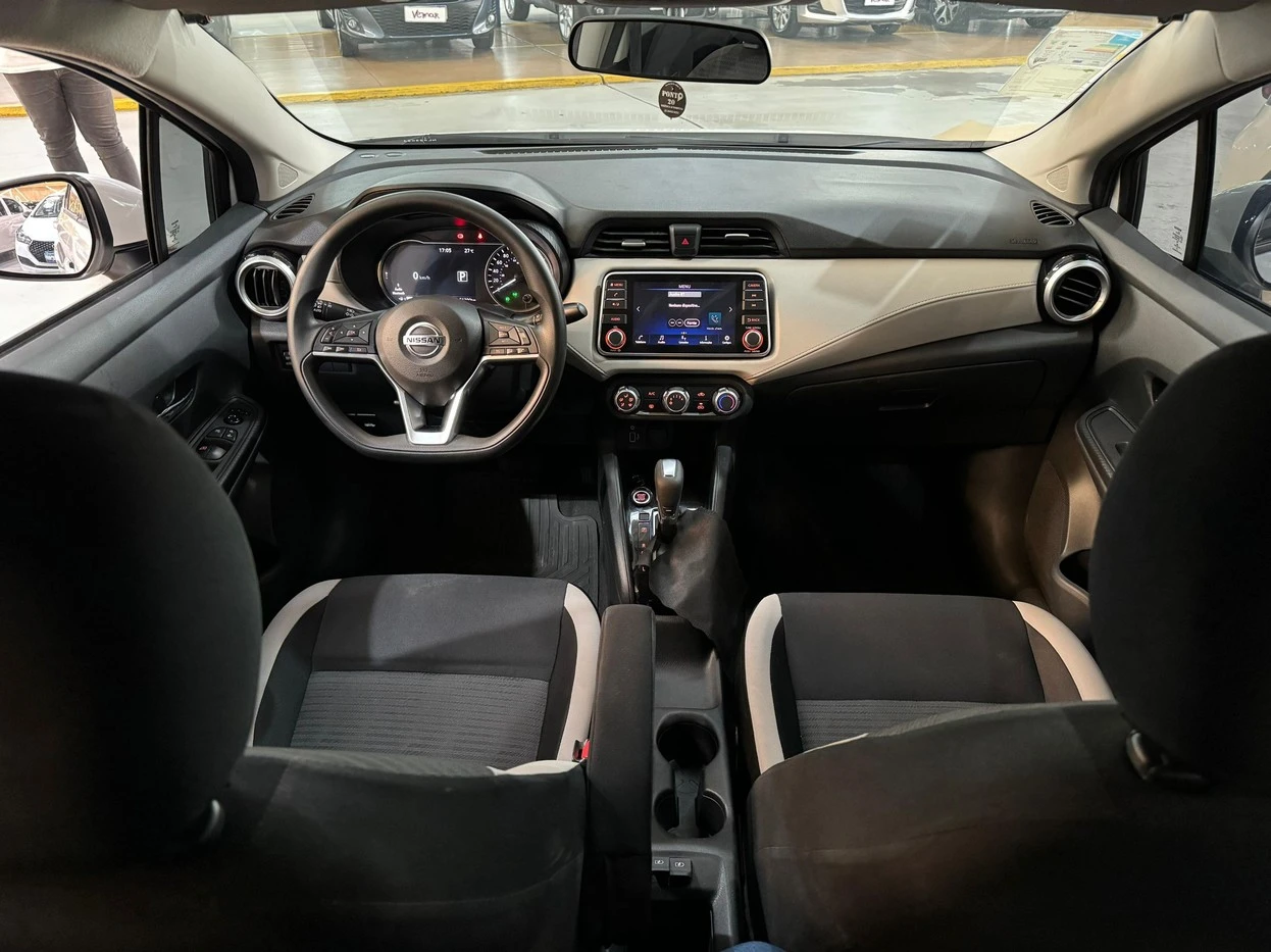 NISSAN VERSA
