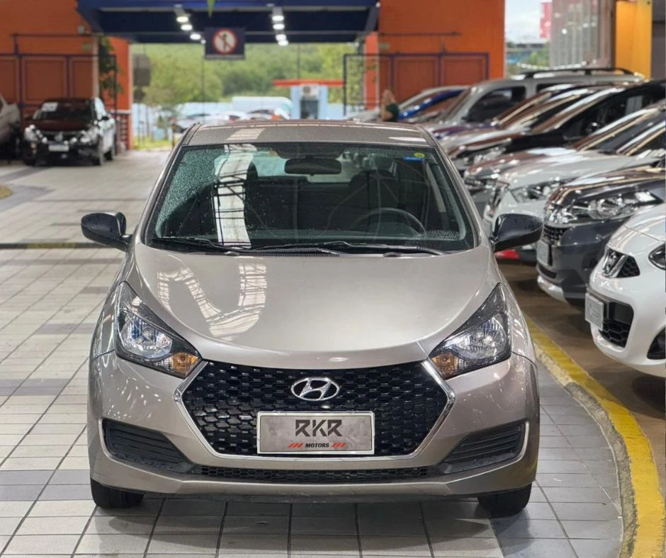 HYUNDAI HB20