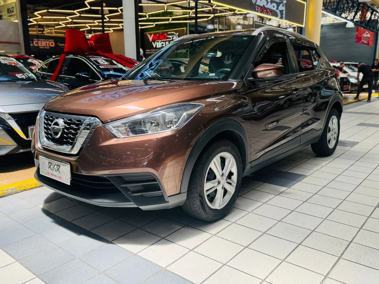 NISSAN KICKS
