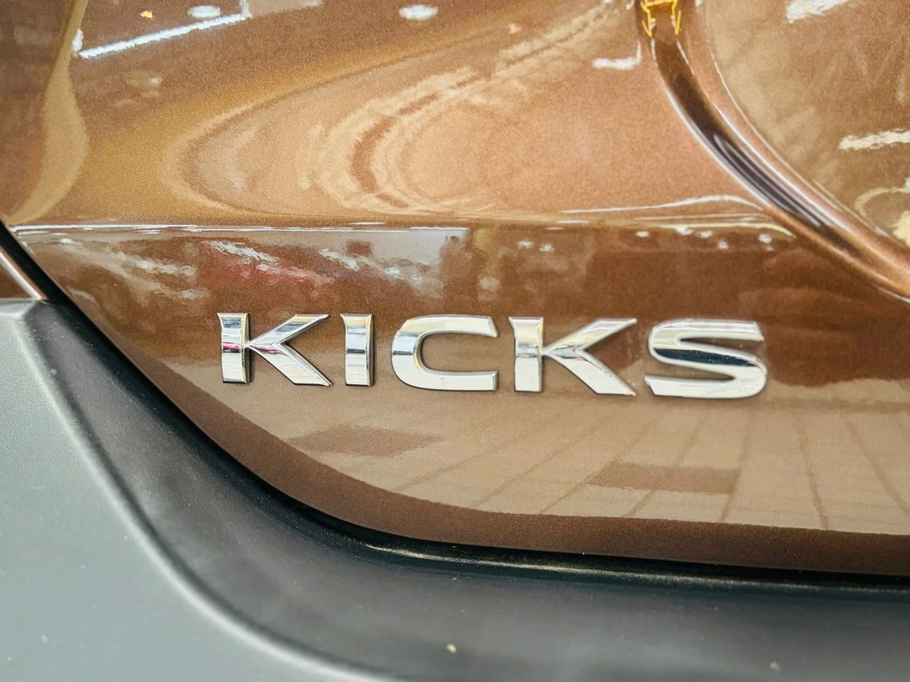 NISSAN KICKS