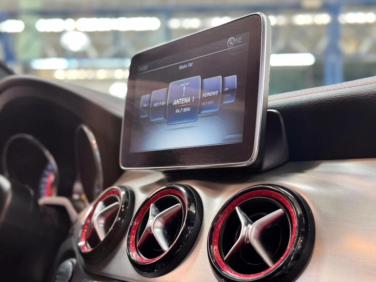 MERCEDES-BENZ GLA 45 AMG