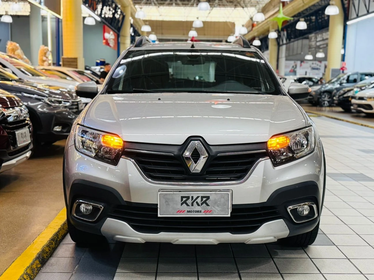 RENAULT SANDERO