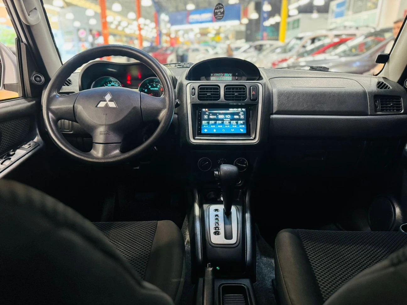 MITSUBISHI PAJERO TR4